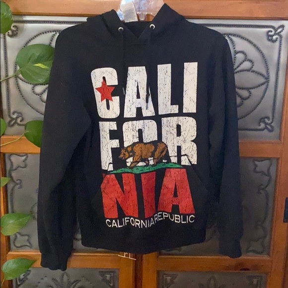 2/$10- California Hoodie Hoodie Sweatshirt - Picture 2 of 7